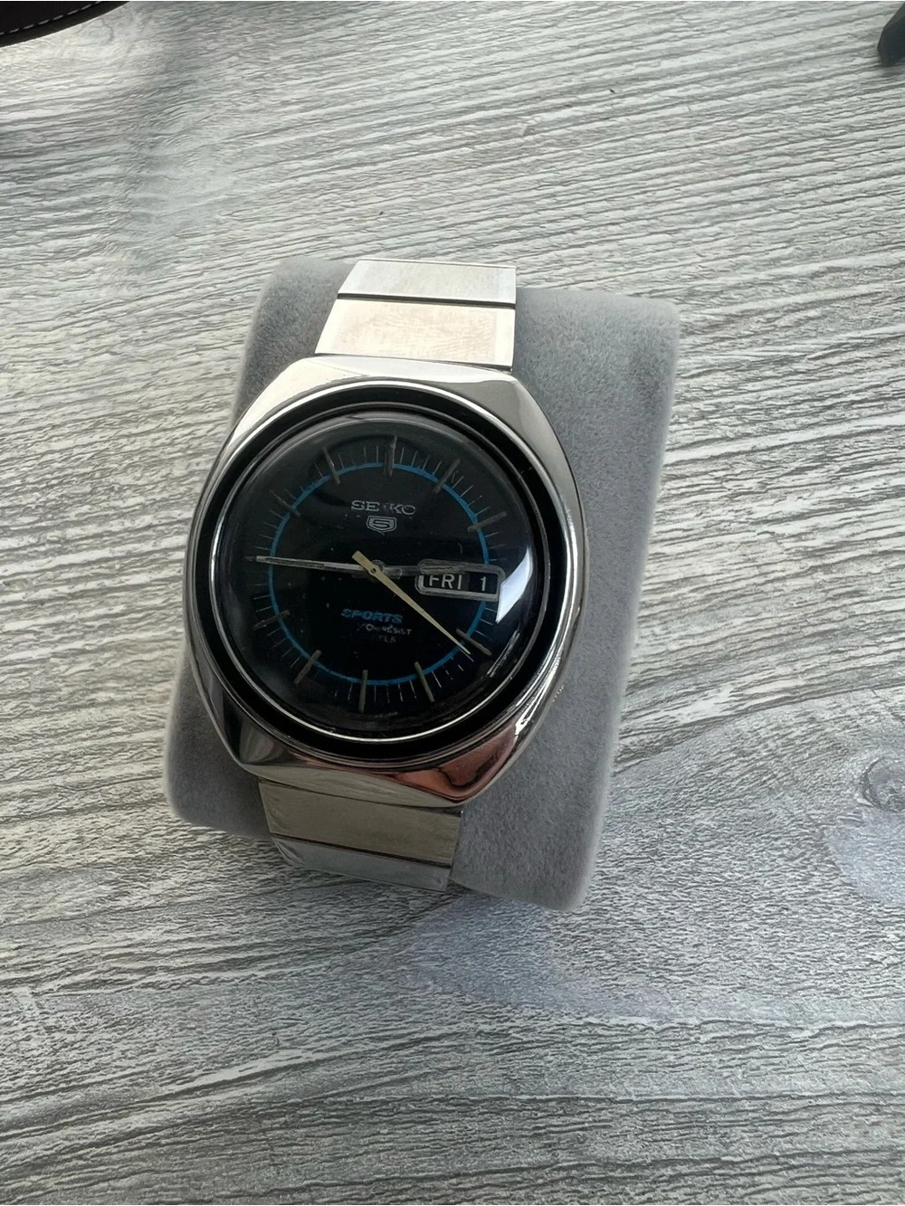Seiko 5 Sports Automatic Mens watch